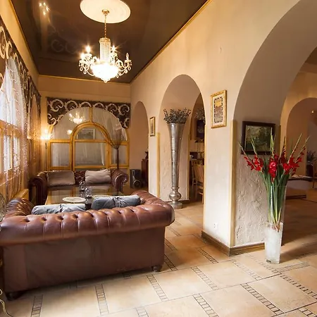 B&B Centrum25