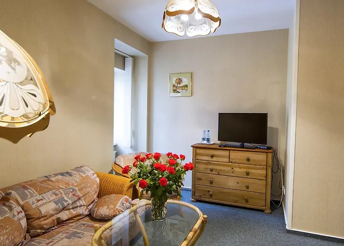 Centrum25 3* 奥尔什丁