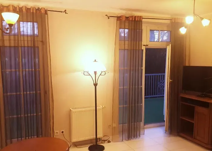 Centrum25 Отель типа 